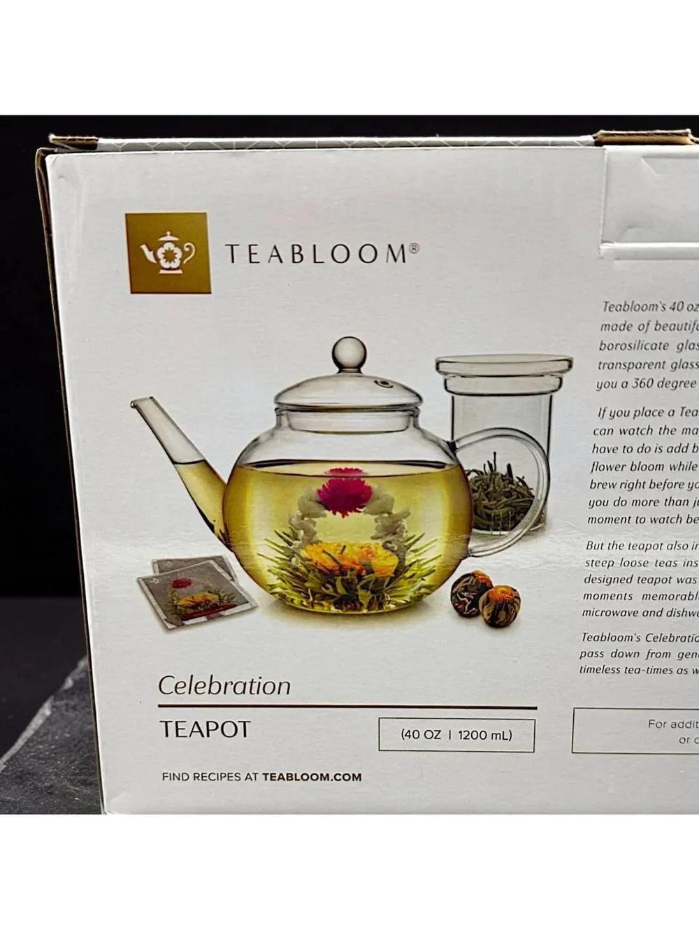 Teabloom Celebration 40 oz Glass Teapot With Infuser & Original Box